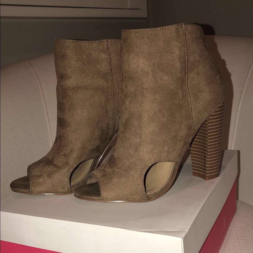 Just Fab heel 🎉❣️